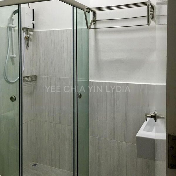 4 Bed Terraced House (Landed) for Sale in  D'palma - Image 2